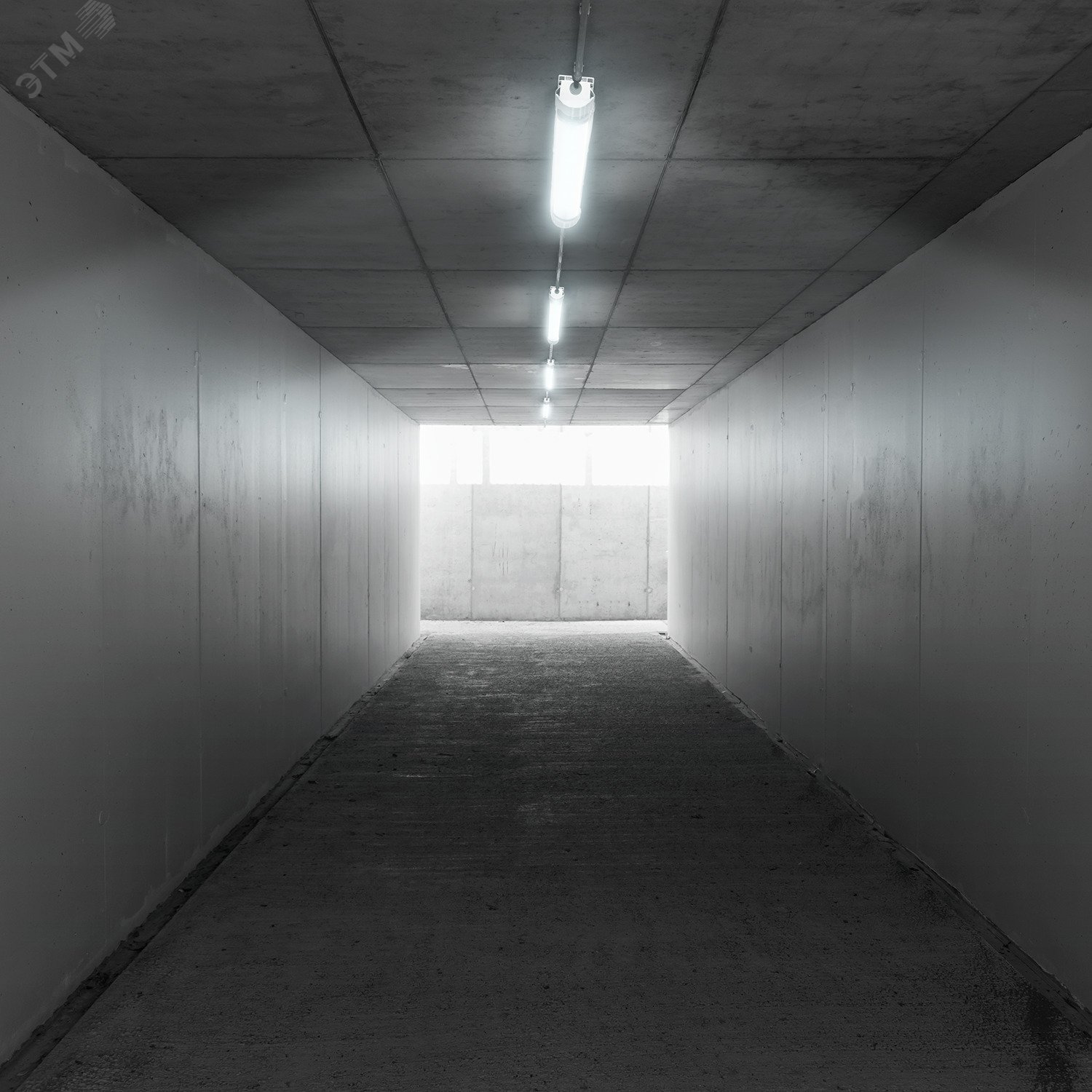 Св-к светодиодный IP65 570*60*55мм 18Вт 1200Лм 4000К линейный матовый с возможностью соединения в линию 1/20 843424218