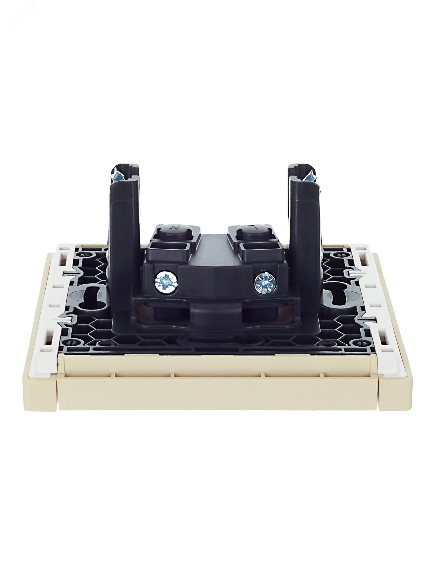 FORTE&PIANO Розетка 1-местная без заземления с защитными шторками винтовое крепление 10А FP417 ваниль IEK FP-R13-10-K10