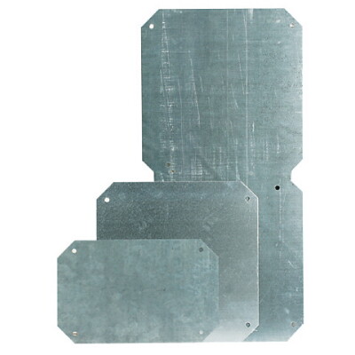 Монтажная плата с крепежом для корпусов RAM box 400х300 мм 503430