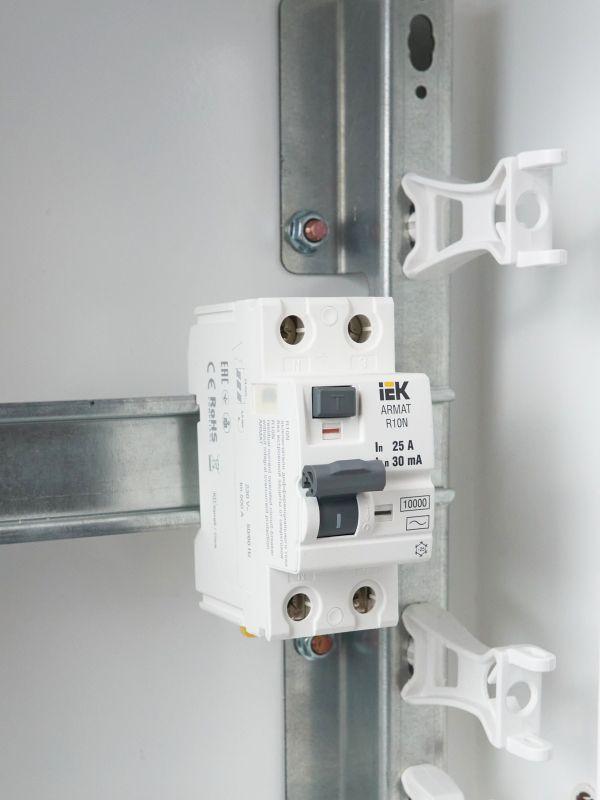 Выключатель дифференциального тока (УЗО) 2п 25А 30мА тип AC ВДТ R10N ARMAT AR-R10N-2-025C030