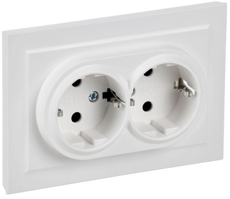 BRITE Розетка 2-местная с заземлением с защитными шторками 16А в сборе РСш12-3-БрАБ арктический белый IEK BR-R24-16-K91-F