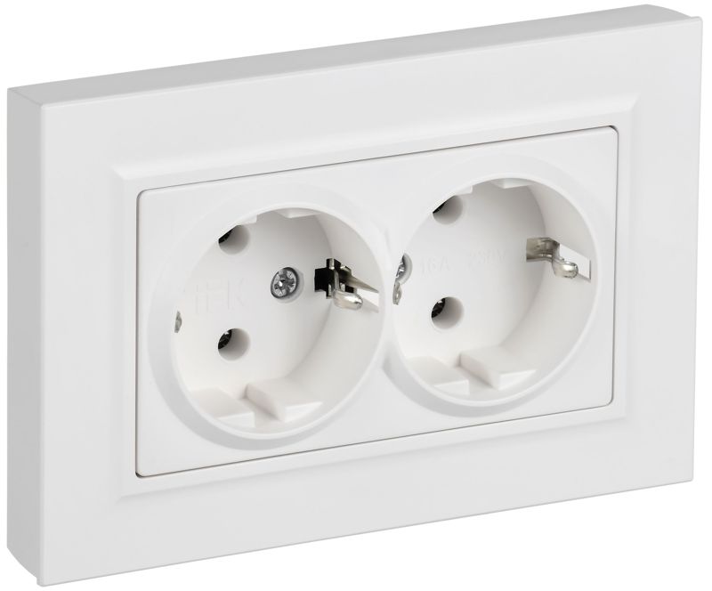 BRITE Розетка 2-местная с заземлением без защитных шторок плоская 16А в сборе РСПл12-3-БрАБ арктический белый IEK BR-R27-16-K91-F