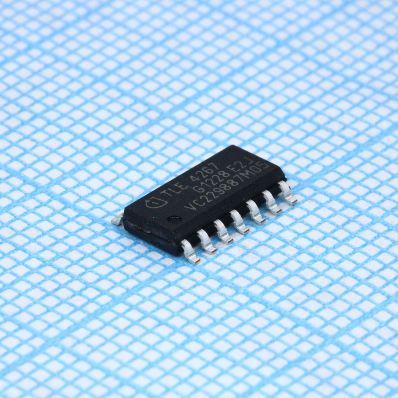 TLE4267GM