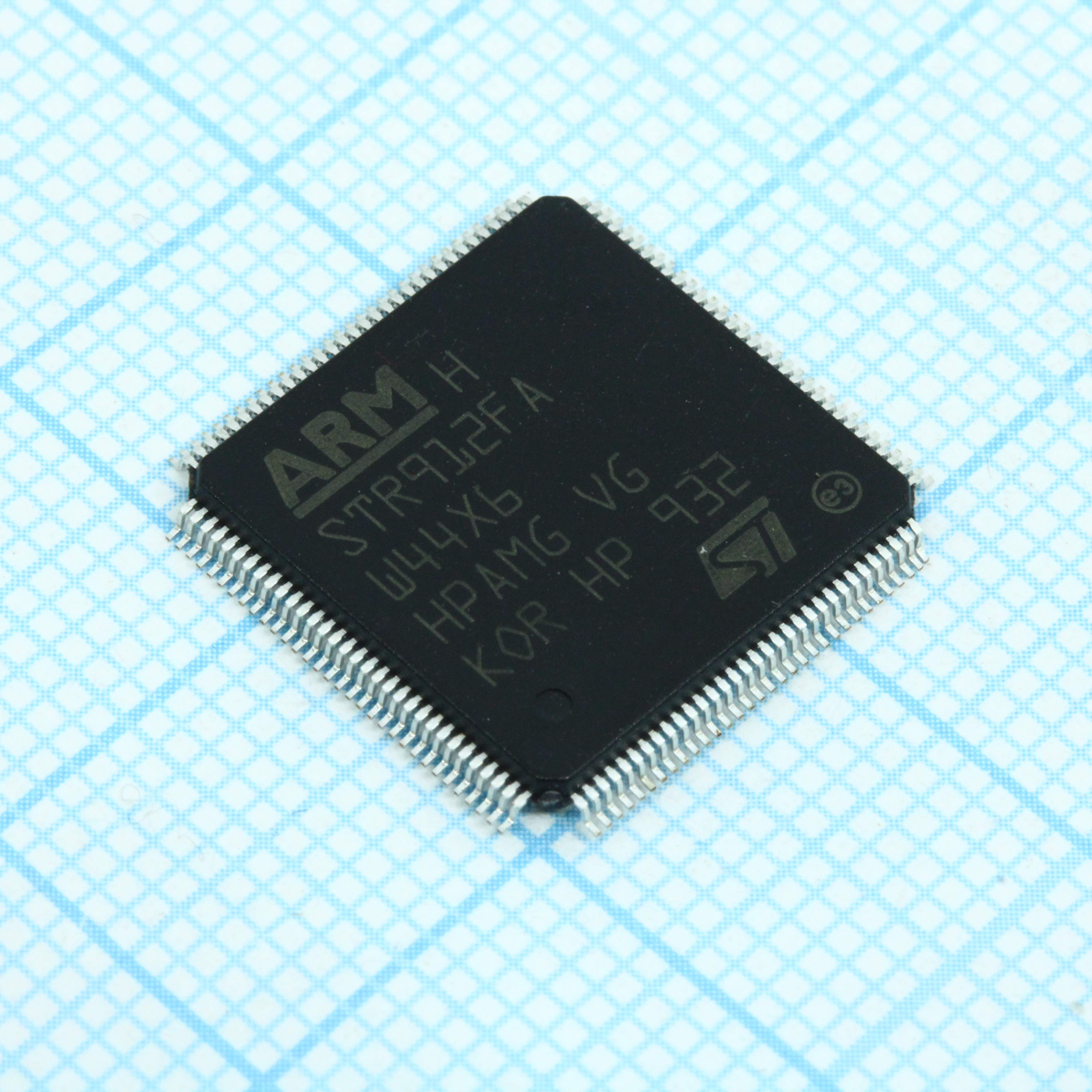 Фото товара STR912FAW44X6