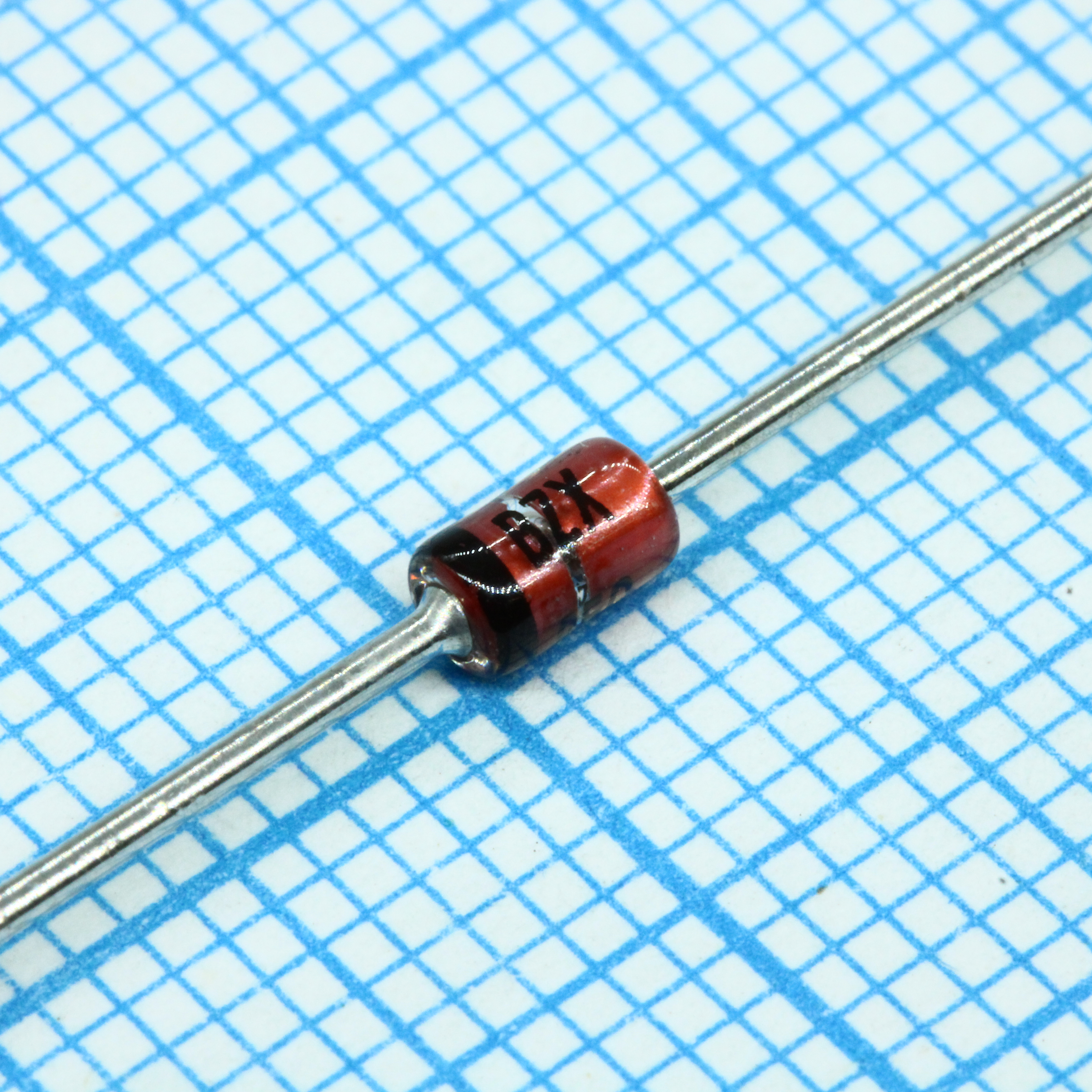 Фото товара BZX85C5V1-TAP