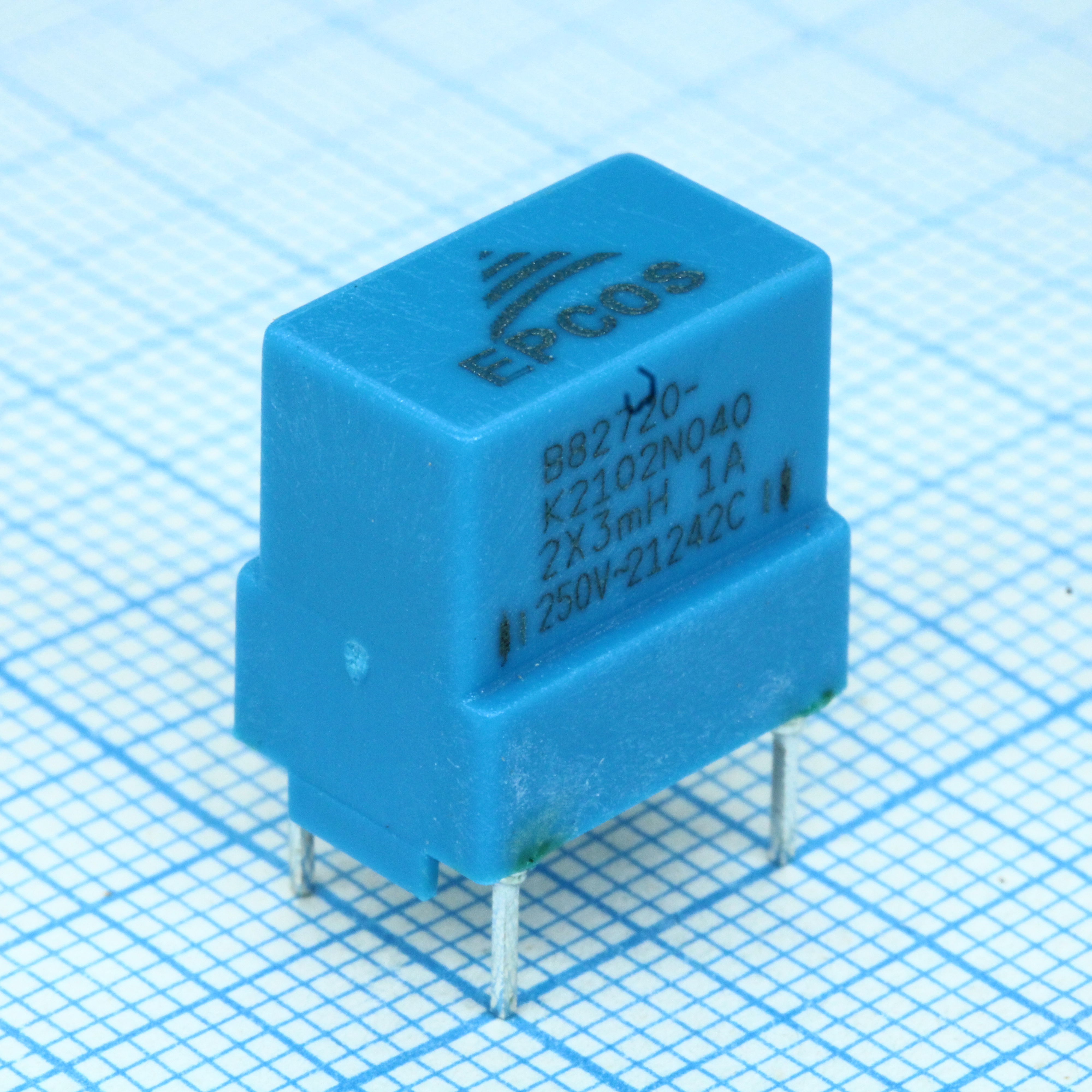 B82720K2102N040