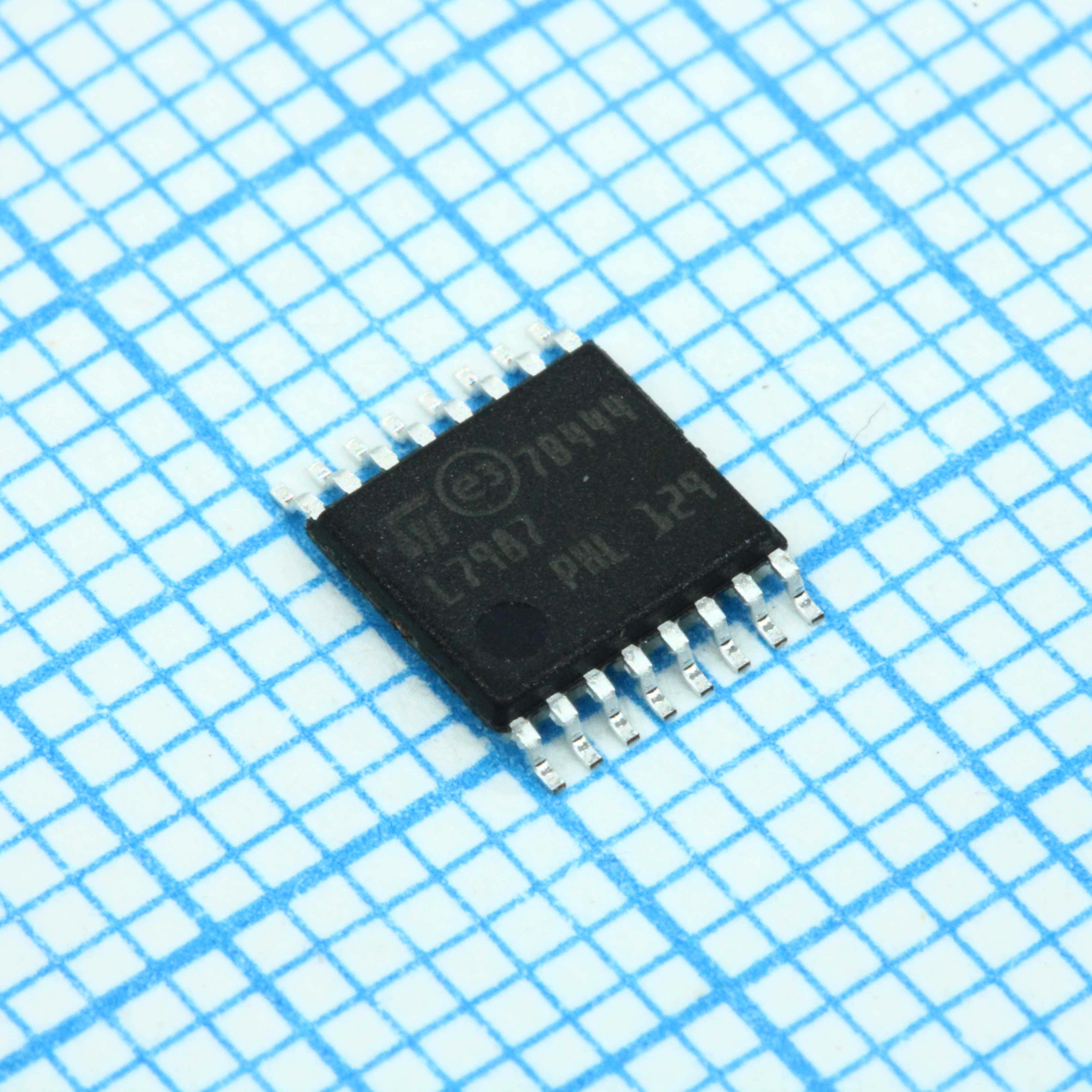 L7987