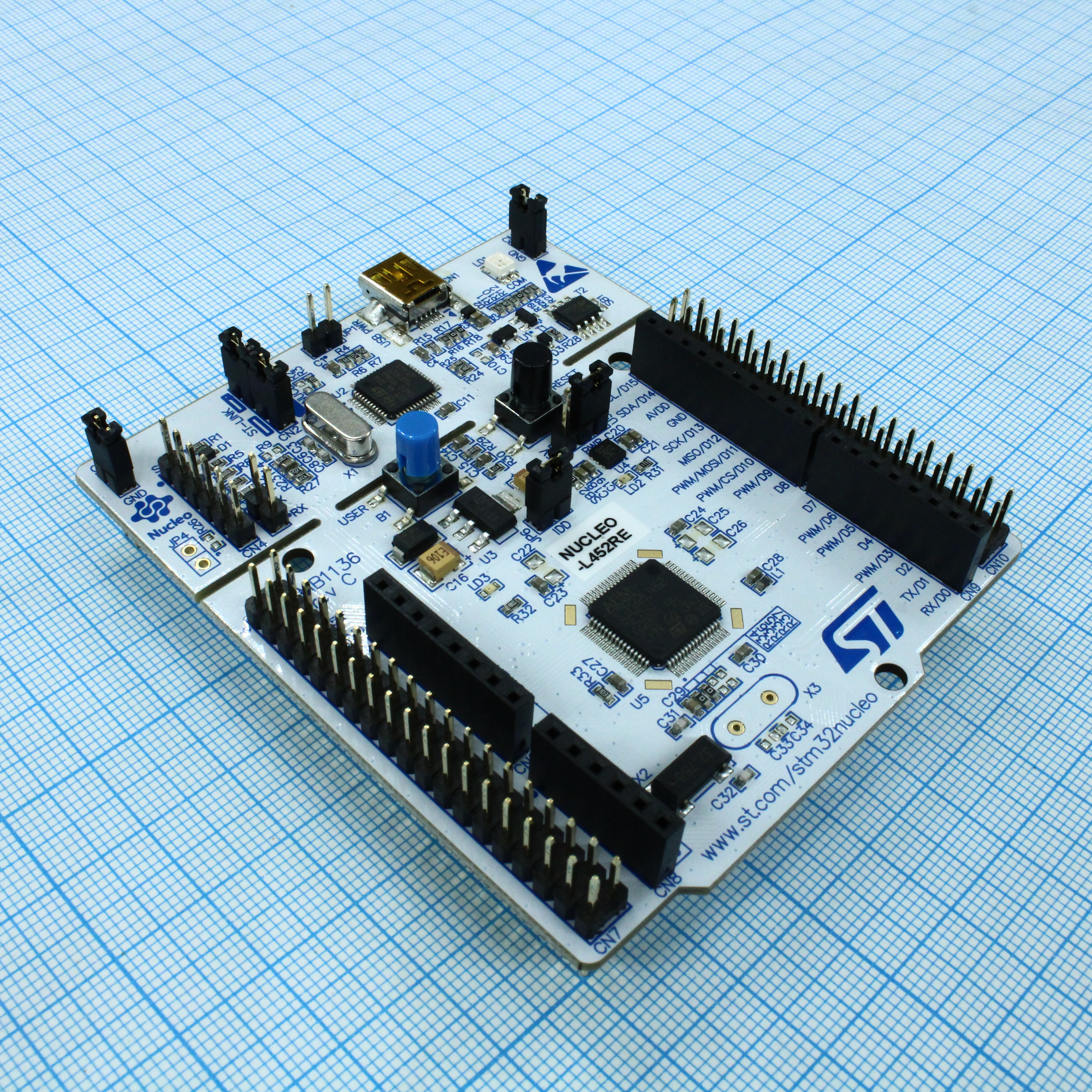 NUCLEO-L452RE