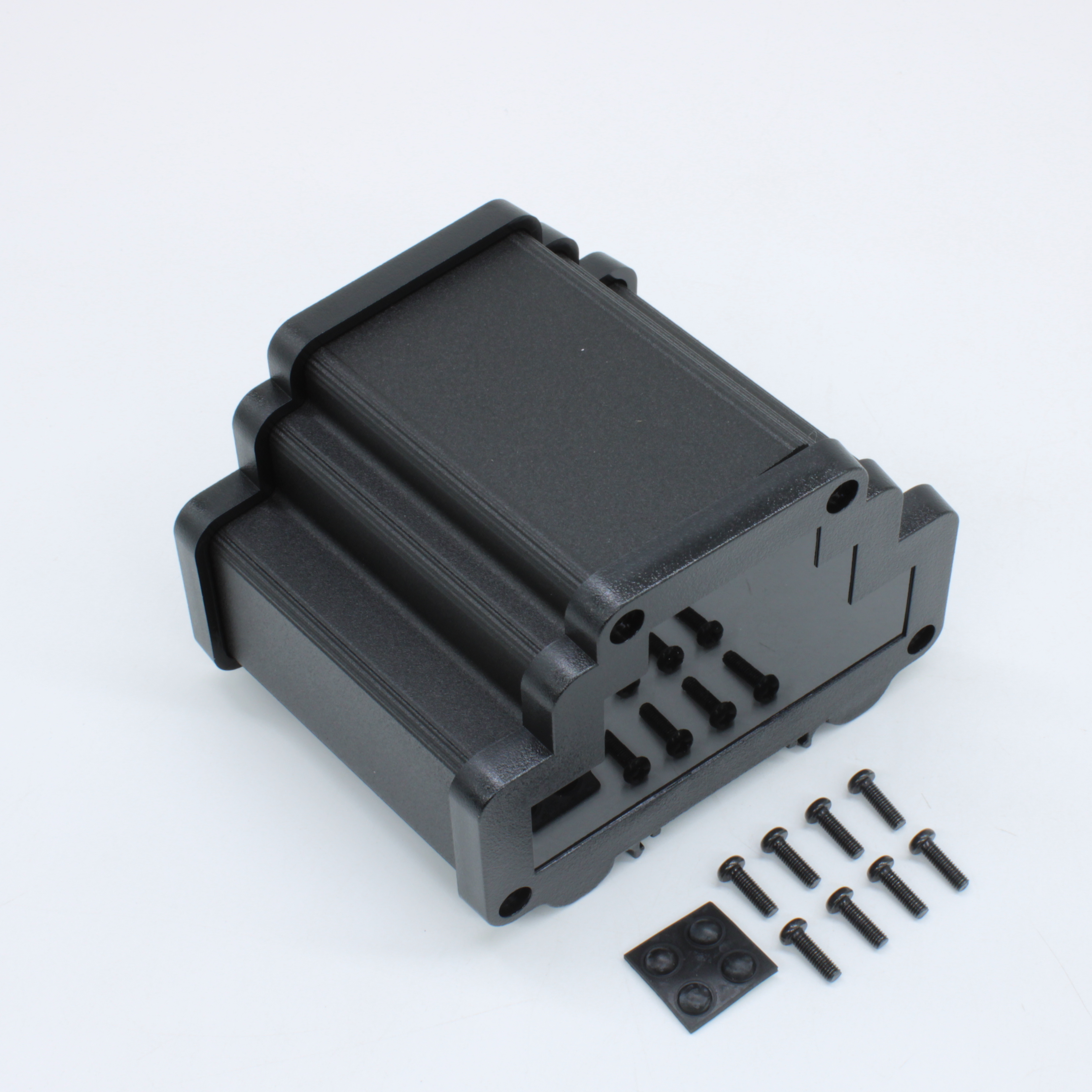 ALUD4MG-PBK-V0