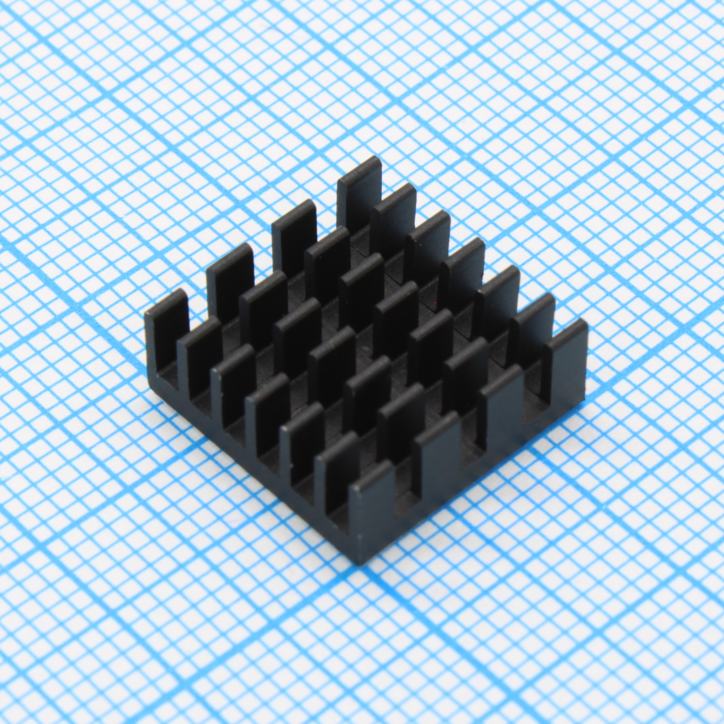 Фото товара Алюминиевый радиатор 14*14*6, с термоскотчем