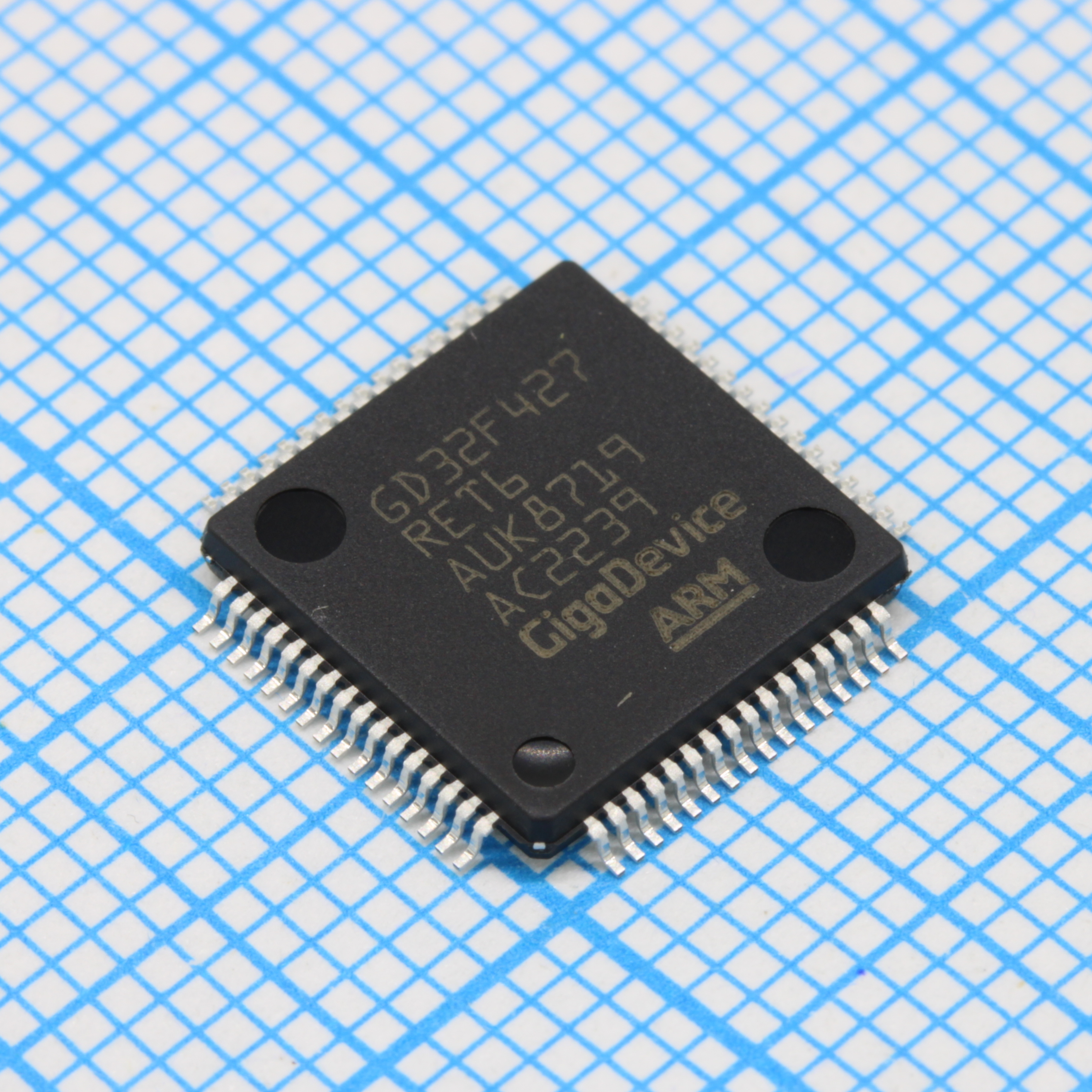 GD32F427RET6