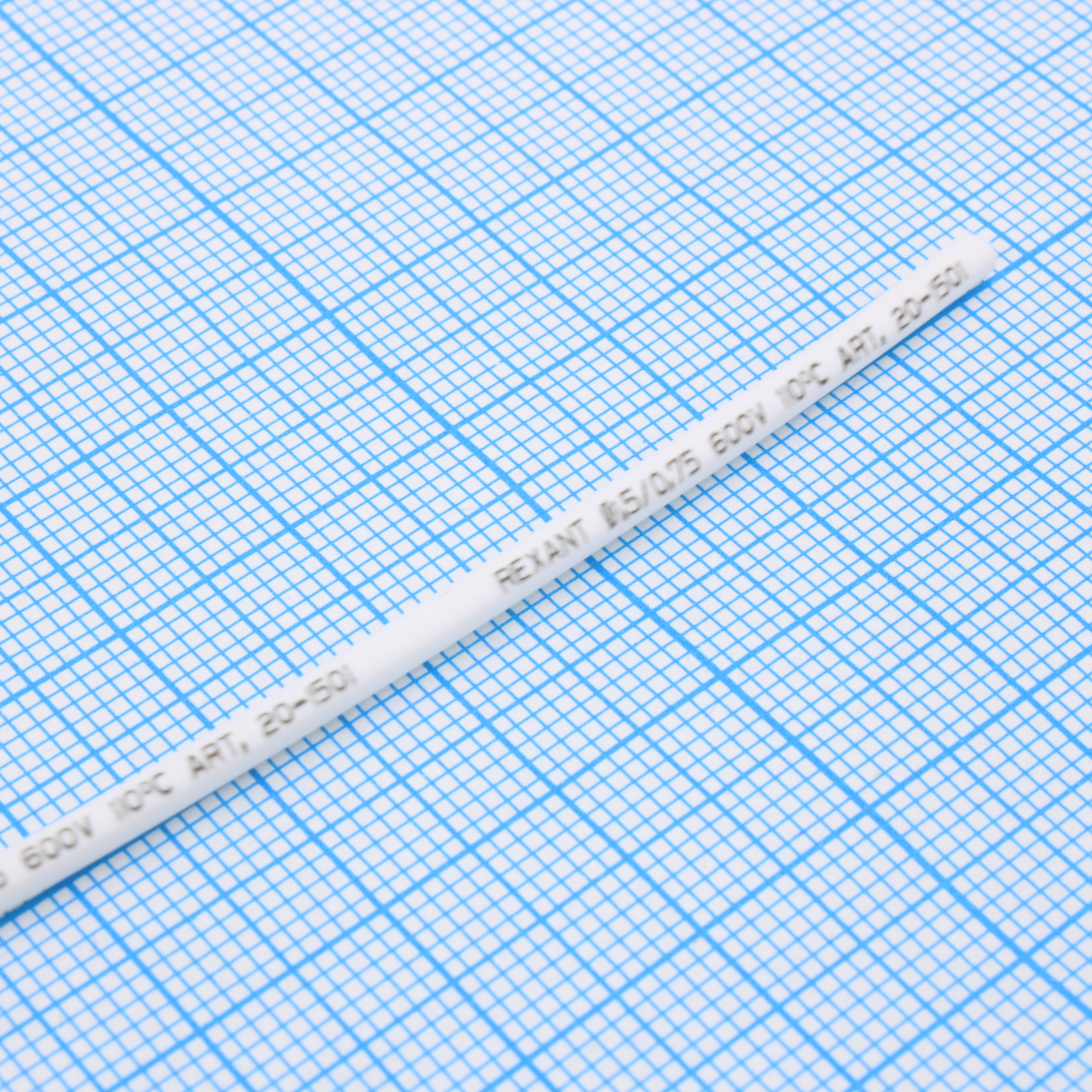 Трубка термоусадочная ТУТ нг 1,5/0,75 белая