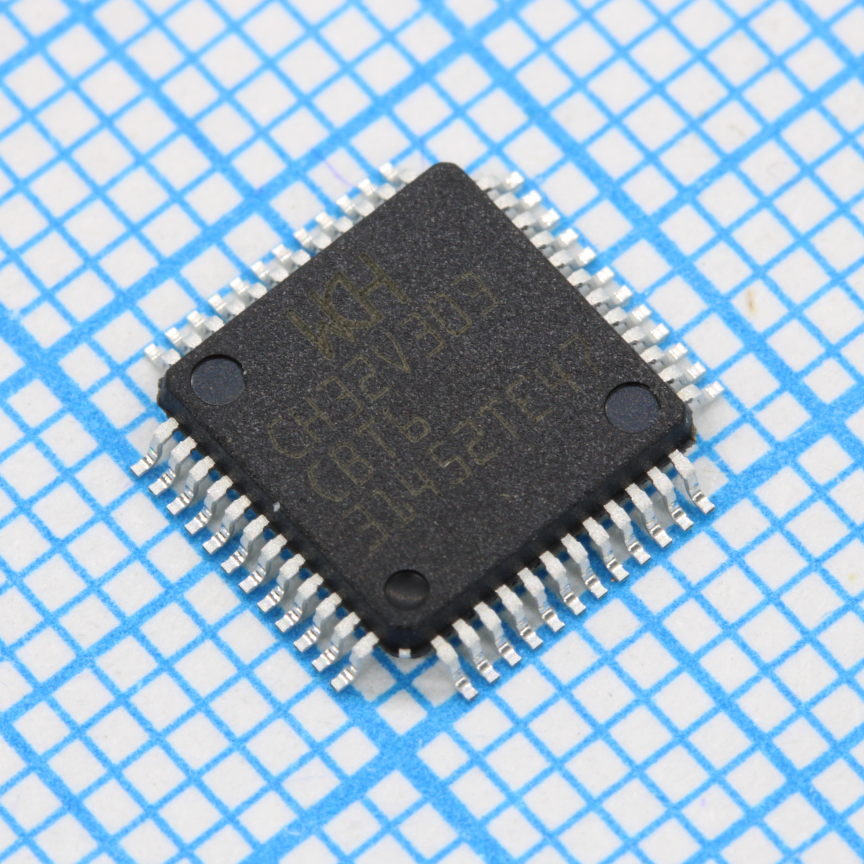 CH32V303CBT6